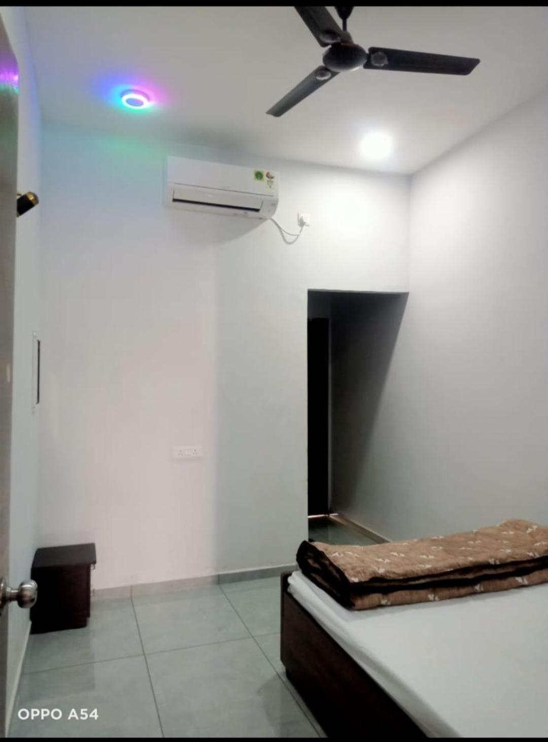 Jai Swaminarayan Delux Homestay Garudeshwar Kültér fotó